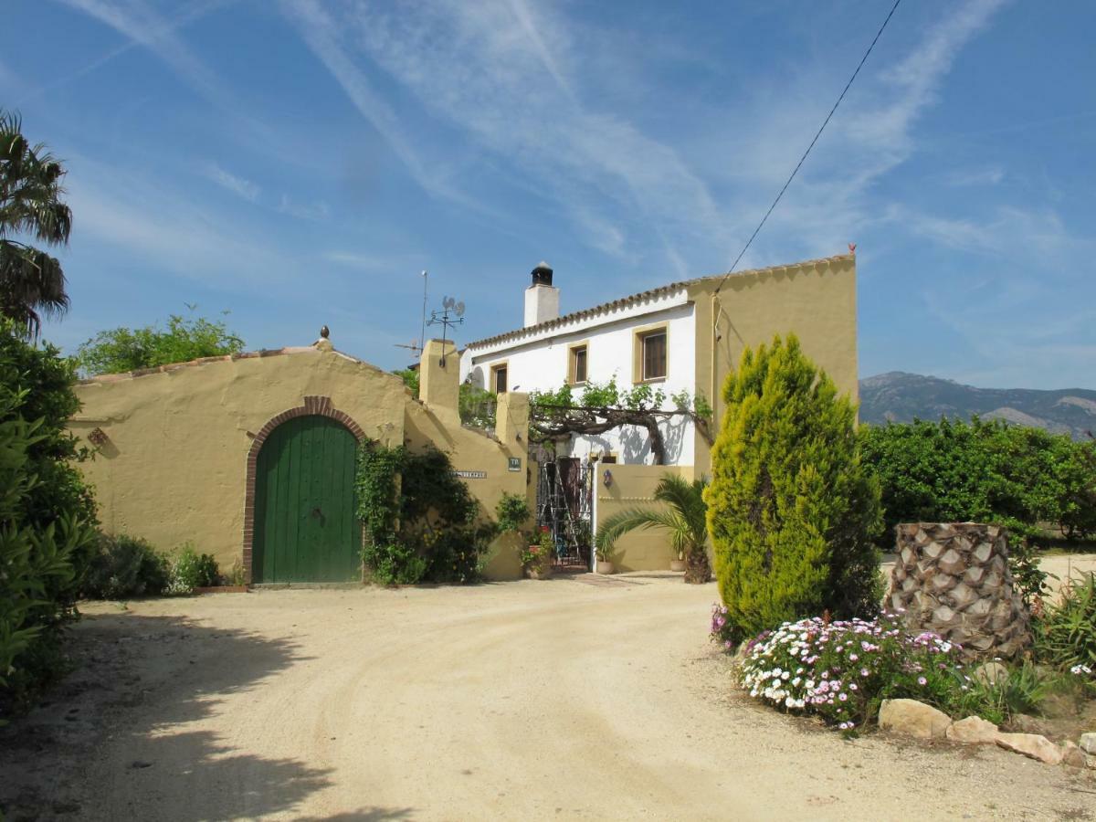 River Ebro Holidays Tivenys Exterior photo